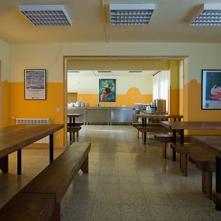 Alberg Escola De Piraguisme De Сорт Экстерьер фото