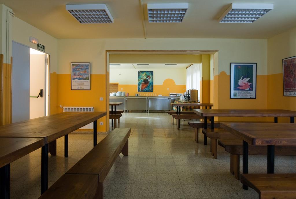 Alberg Escola De Piraguisme De Сорт Экстерьер фото
